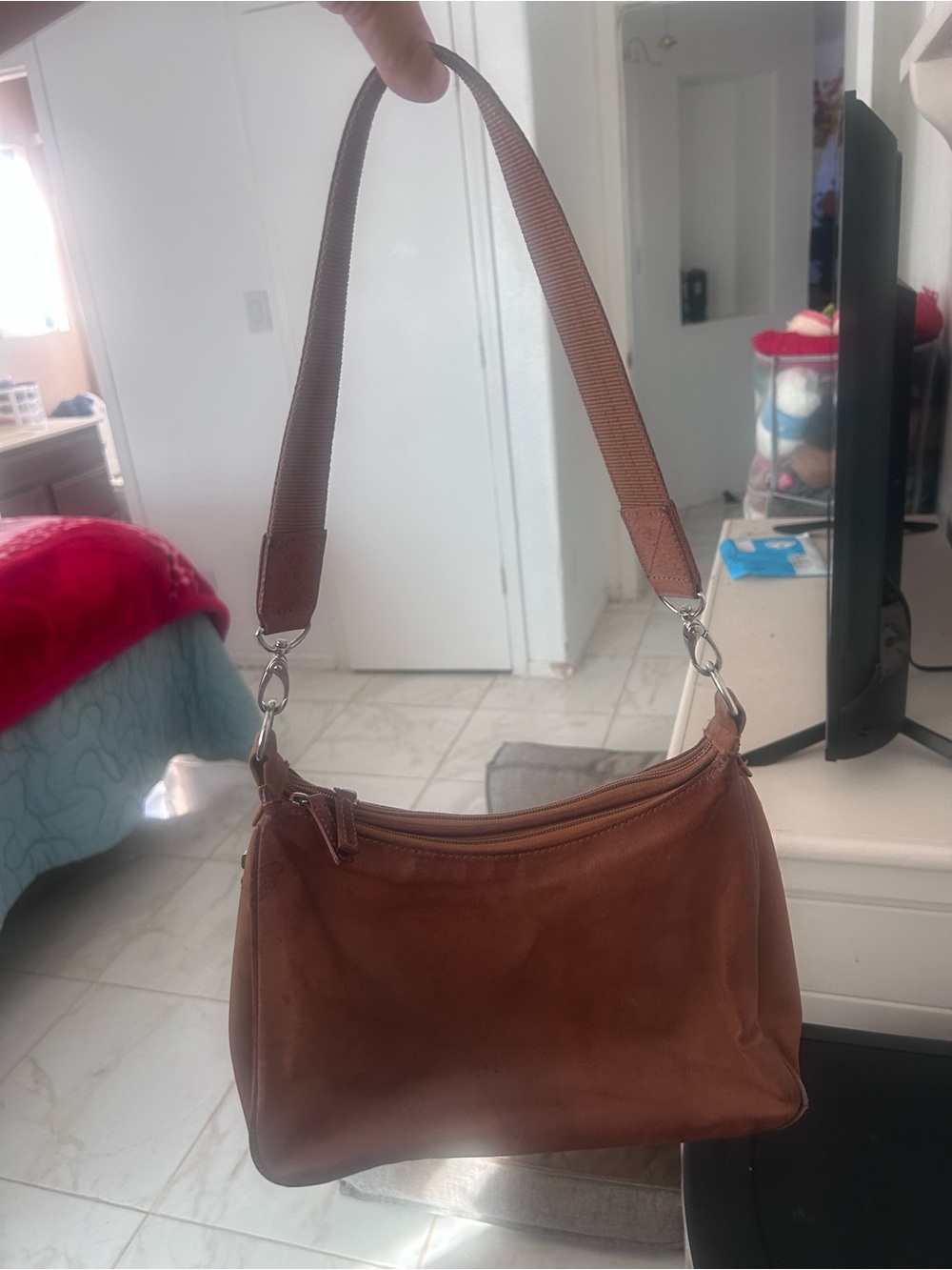 Casual Brown Leather Shoulder Bag with Wide Strap